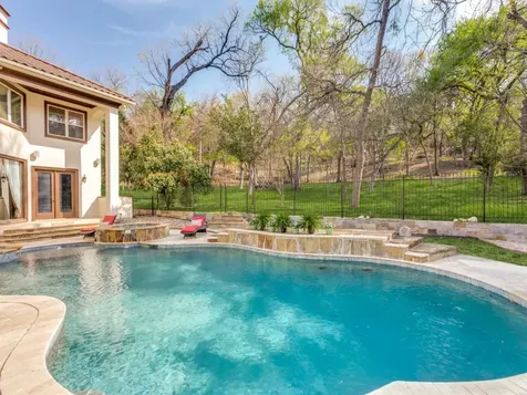 1608 Rivercrest Court Fort Worth TX 76107