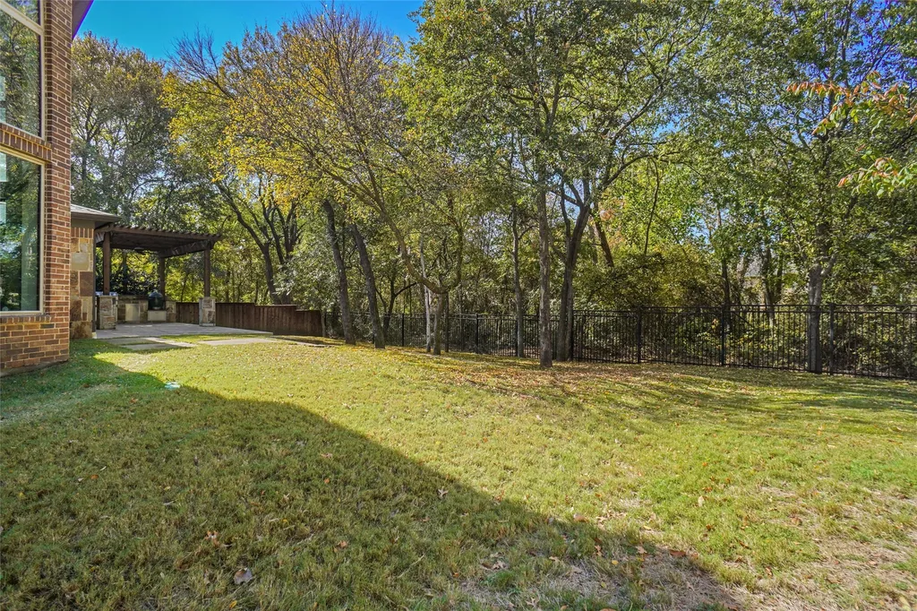 1813 Broughton Drive Flower Mound TX 75028