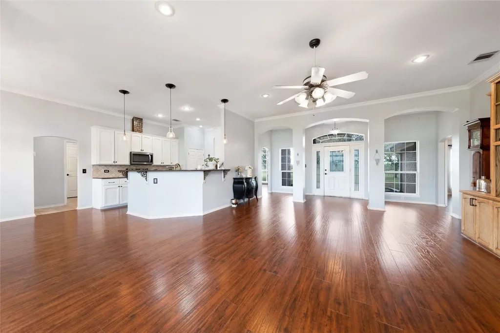 730 County Road 226a Cameron TX 76520