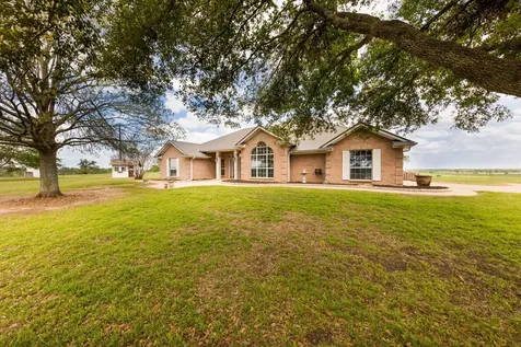 730 County Road 226a Cameron TX 76520
