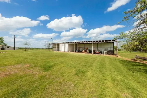 730 County Road 226a Cameron TX 76520
