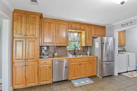 100 Madison Drive Longview TX 75603