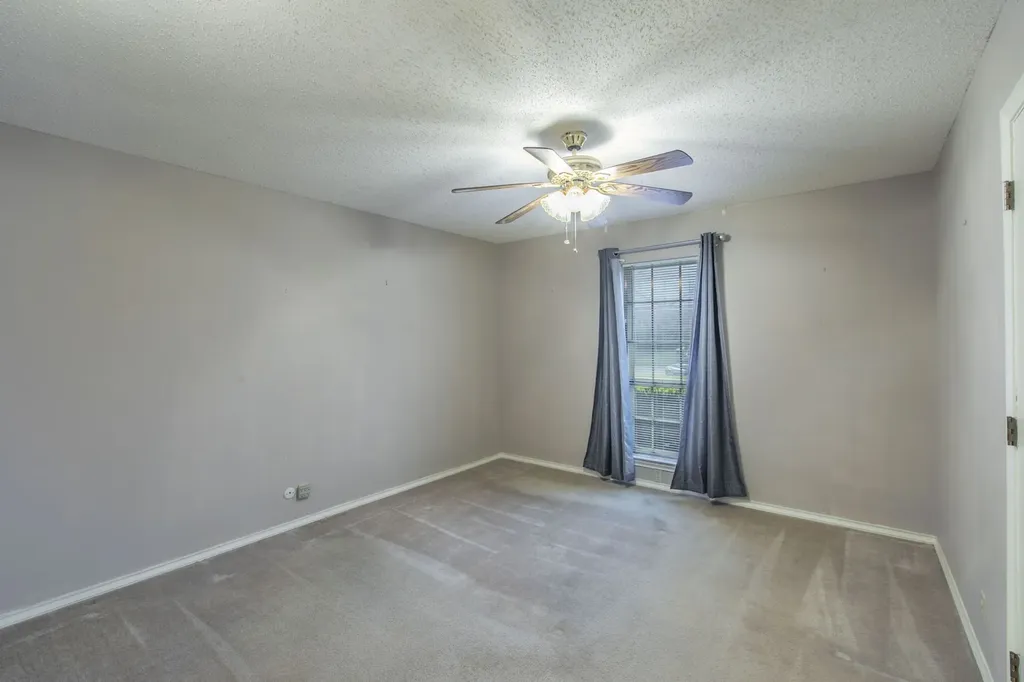 5118 Lake Shore Drive Waco TX 76710