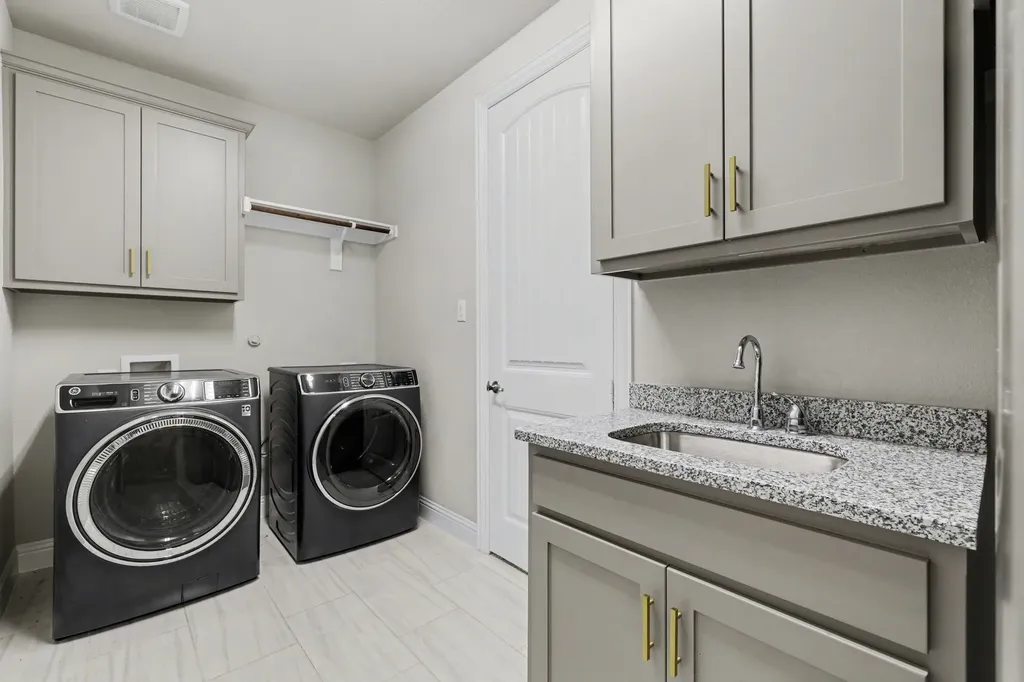 3508 Ruffian Court Celina TX 75071