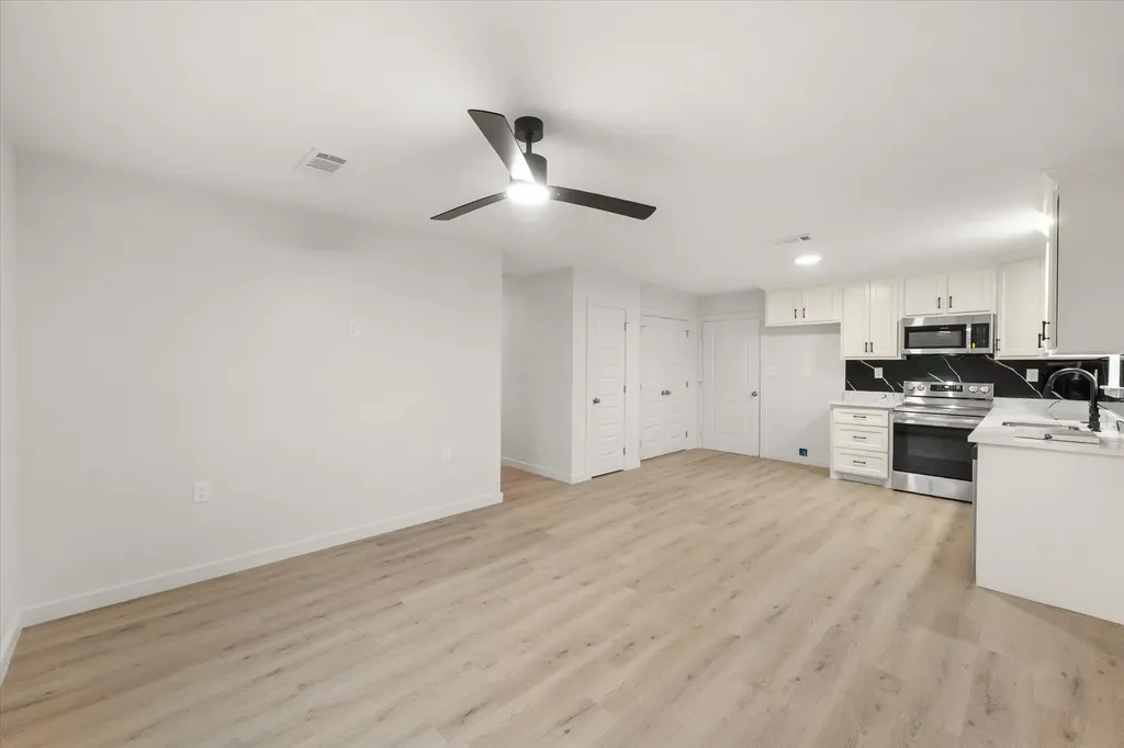 901 S 3rd Dawson TX 76639