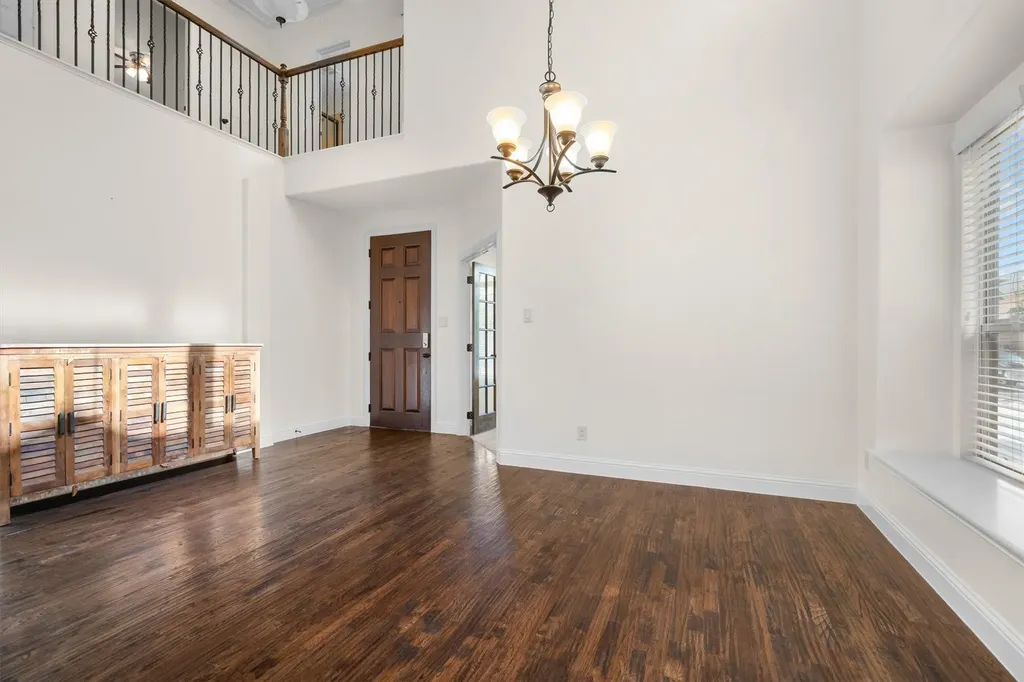 1517 Presley Way Lantana TX 76226