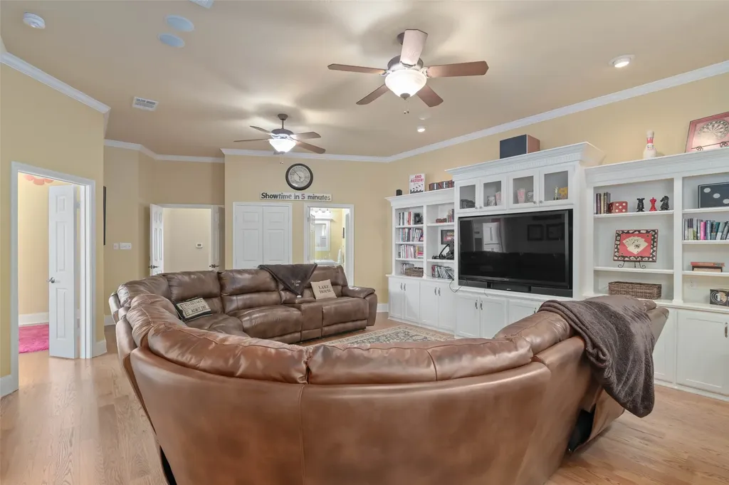 238 E Saint Andrews Drive Mabank TX 75156