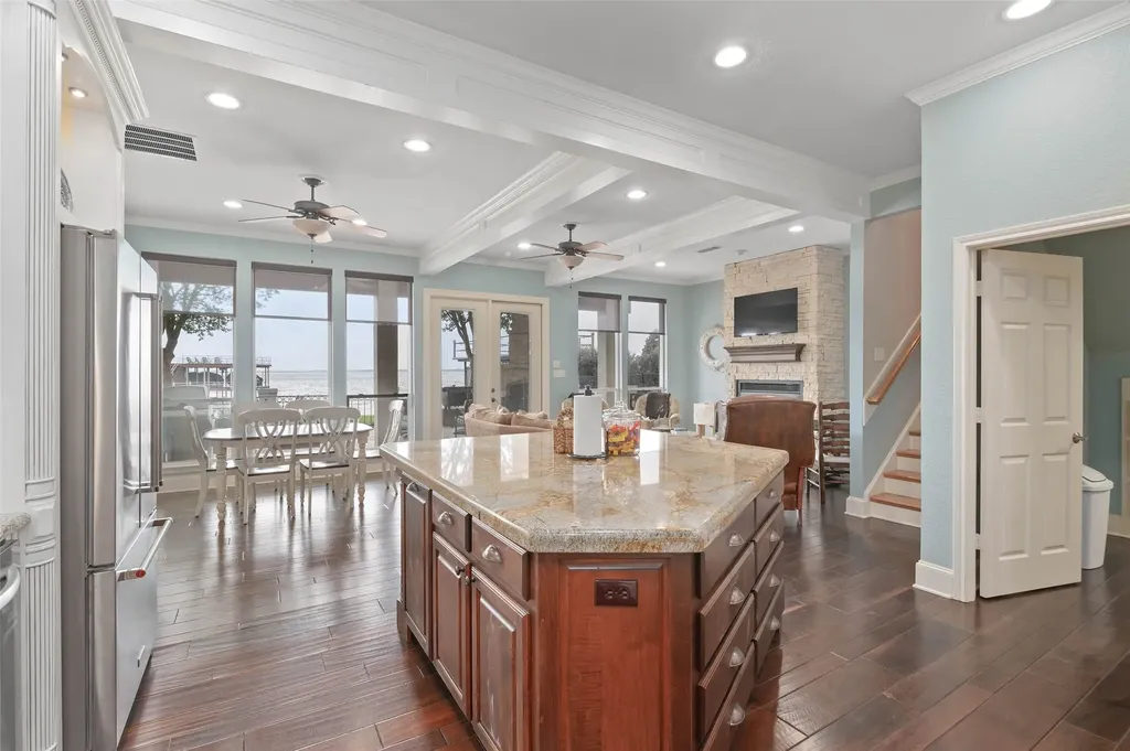 238 E Saint Andrews Drive Mabank TX 75156