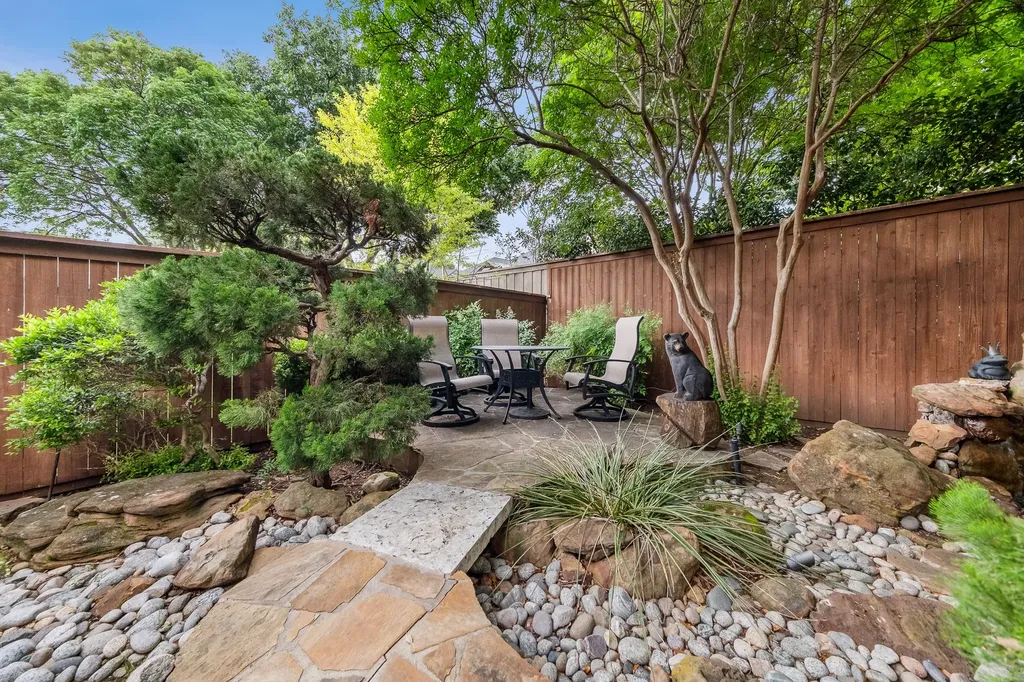 14664 Wayside Court Addison TX 75001