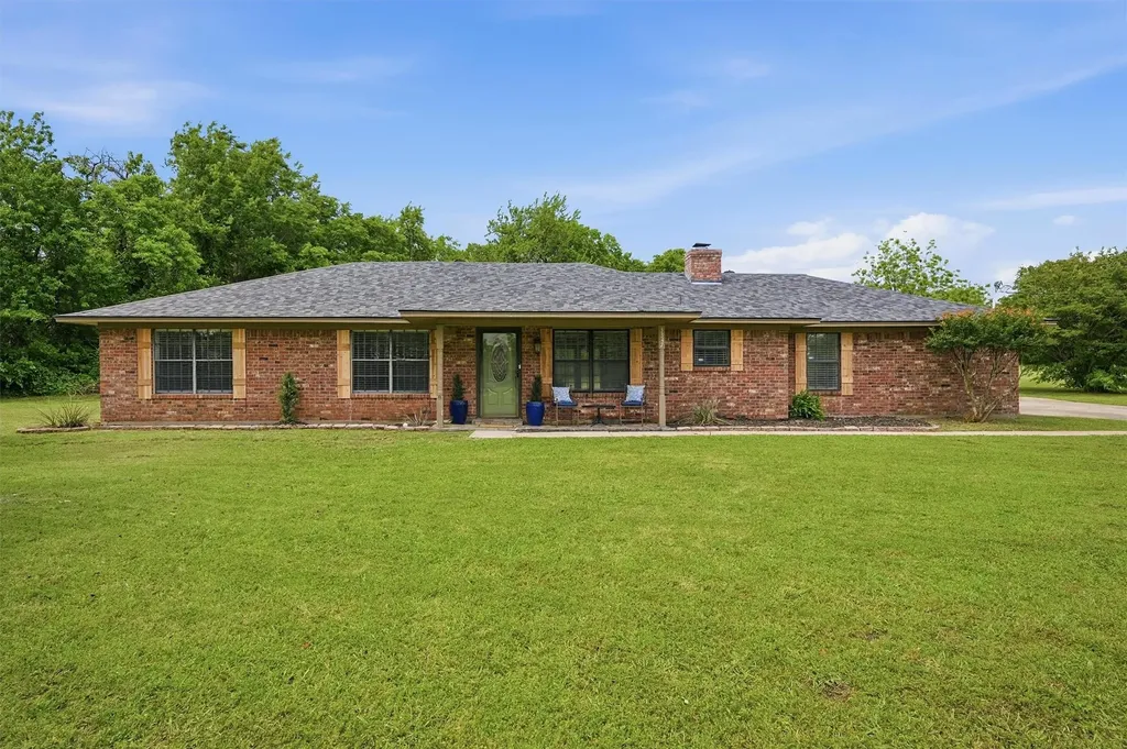 3347 Carriage Circle Sherman TX 75092