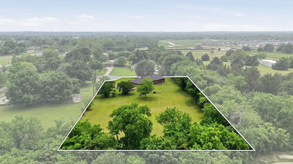 3347 Carriage Circle Sherman TX 75092