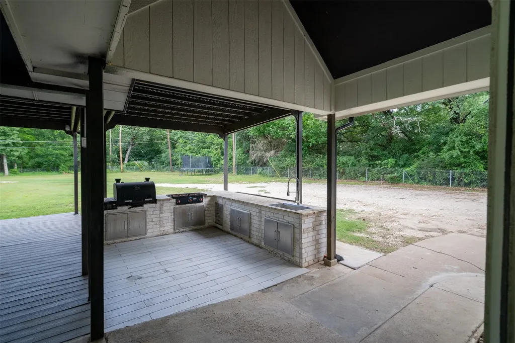 7511 Willow Oak Lane Arlington TX 76001