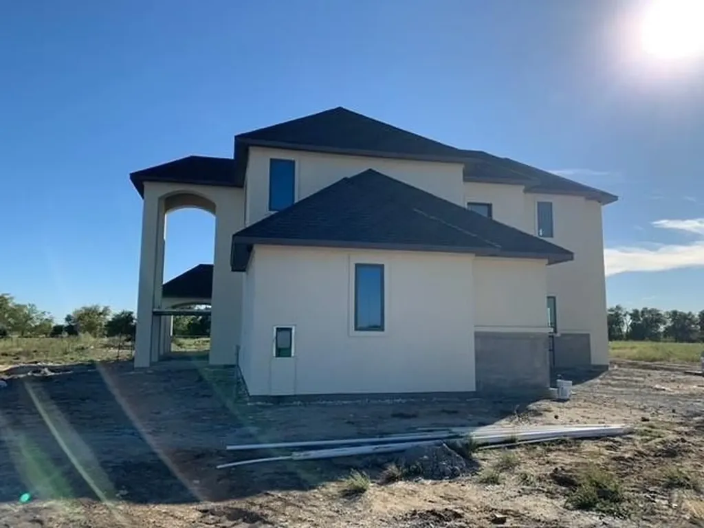 1405 County Road 247 Valley View TX 76272
