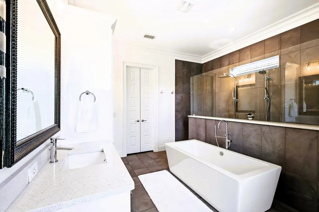 1104 Van Drive Allen TX 75013
