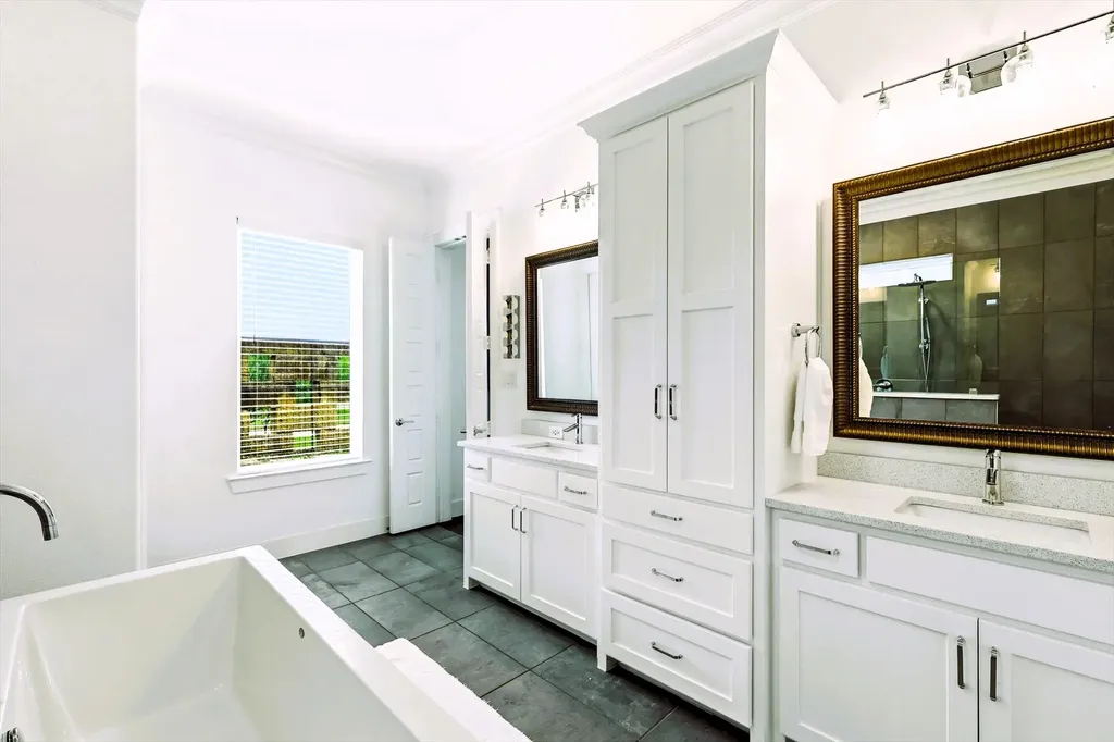 1104 Van Drive Allen TX 75013