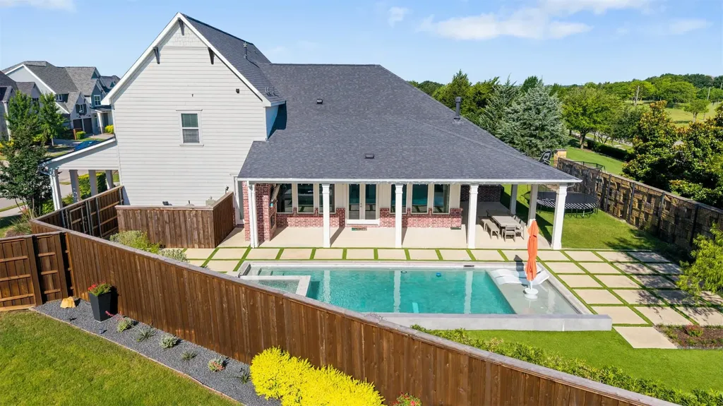 1104 Van Drive Allen TX 75013