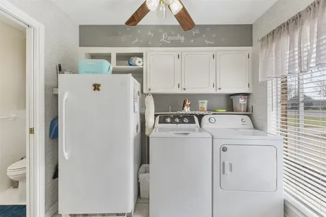 1302 W Sabine Street Carthage TX 75633