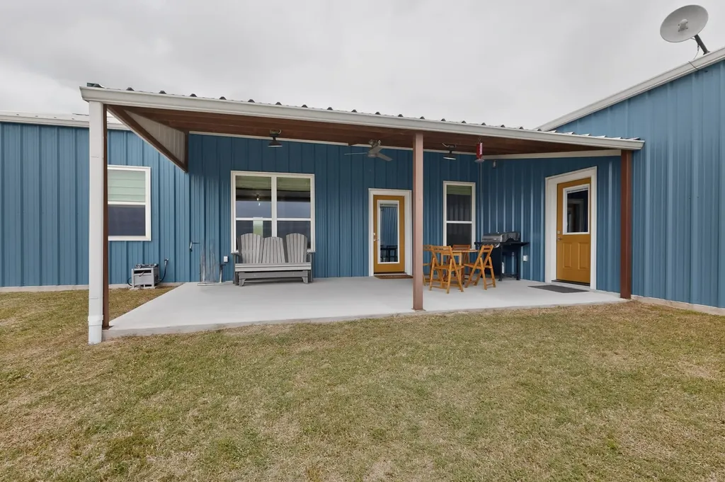 613 Kentucky Town Road Whitewright TX 75491