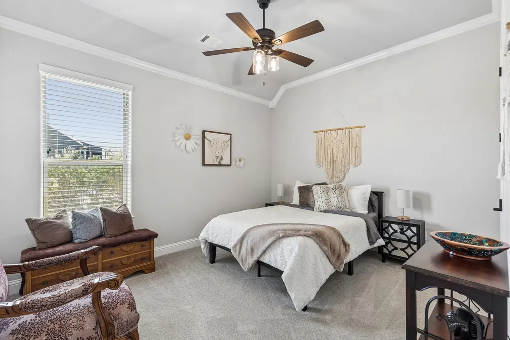 1025 High Point Street Weatherford TX 76087