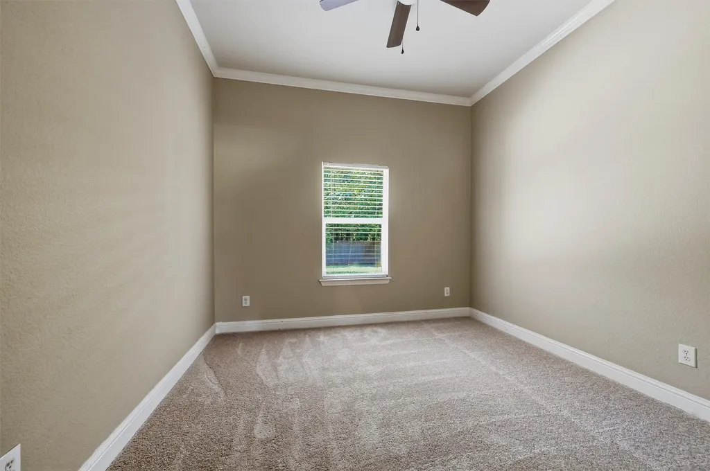 1709 Fairway Drive Sherman TX 75090