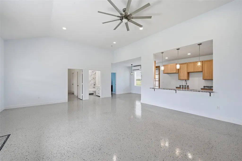 151 Kasberg Road Leroy TX 76654
