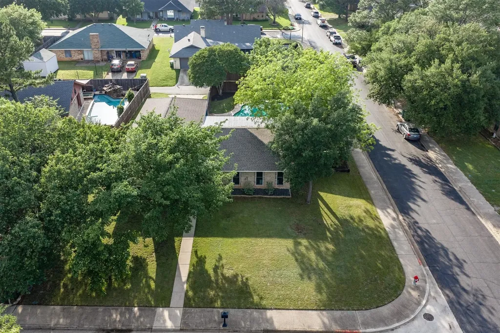 2 Whispering Circle Hickory Creek TX 75065