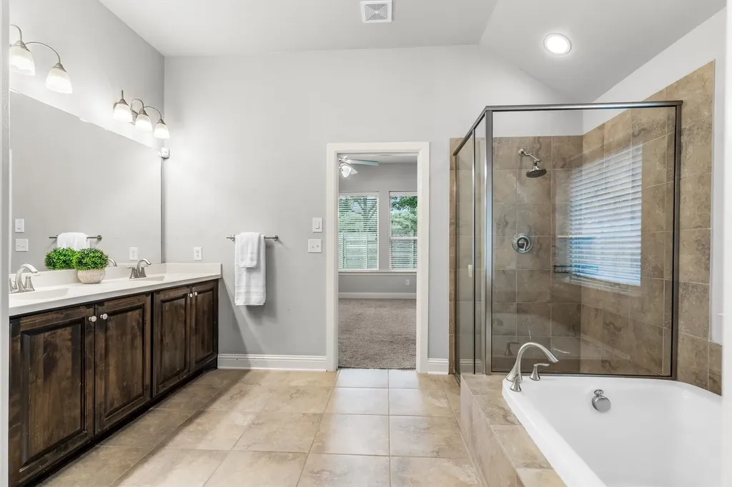 241 Lilypad Bend Argyle TX 76226