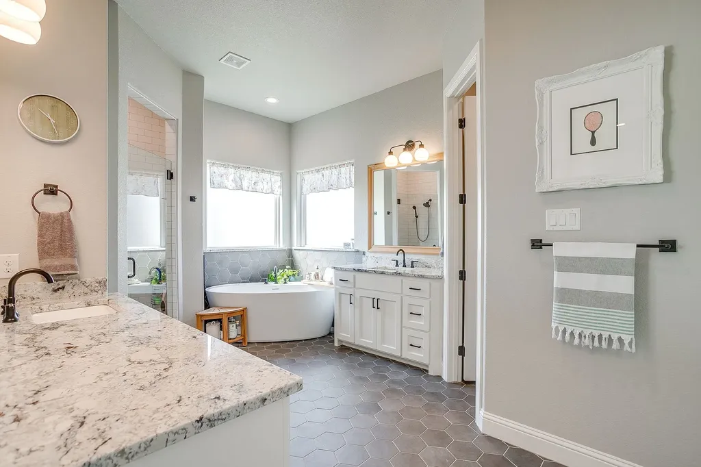 116 Aviara Ridge Road Poolville TX 76487