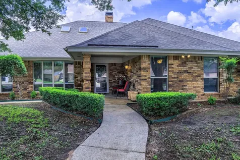 7324 Bramblewood Road Fort Worth TX 76133