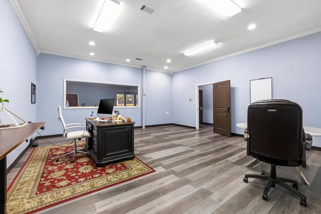 3301 S State Highway 121 Bonham TX 75418