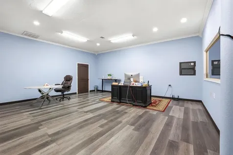 3301 S State Highway 121 Bonham TX 75418