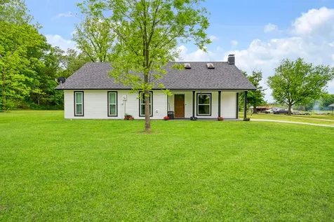 505 N Howison Street Bogata TX 75417