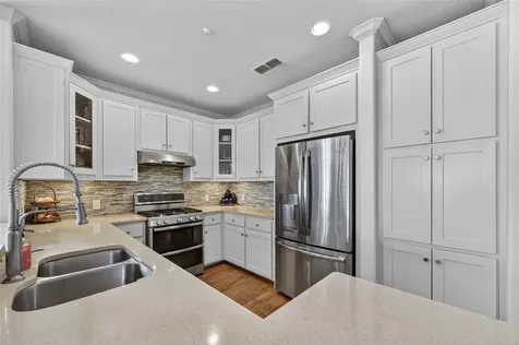 500 Waters Edge Drive Lake Dallas TX 75065