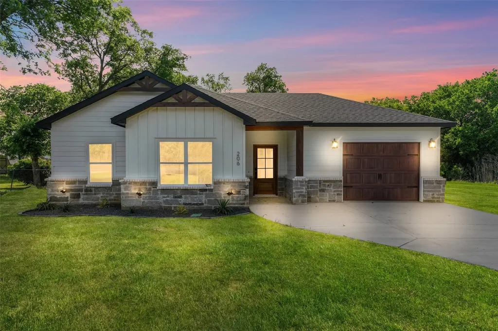 206 S Fm 308 Milford TX 76670