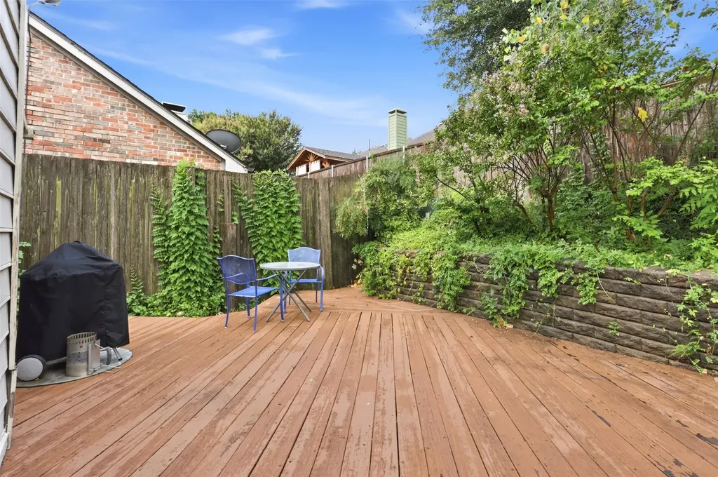 2638 Hidden Ridge Drive Arlington TX 76006