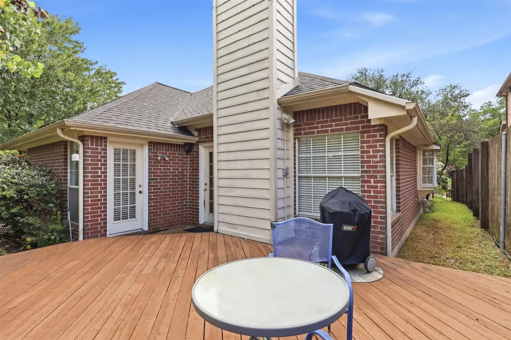 2638 Hidden Ridge Drive Arlington TX 76006