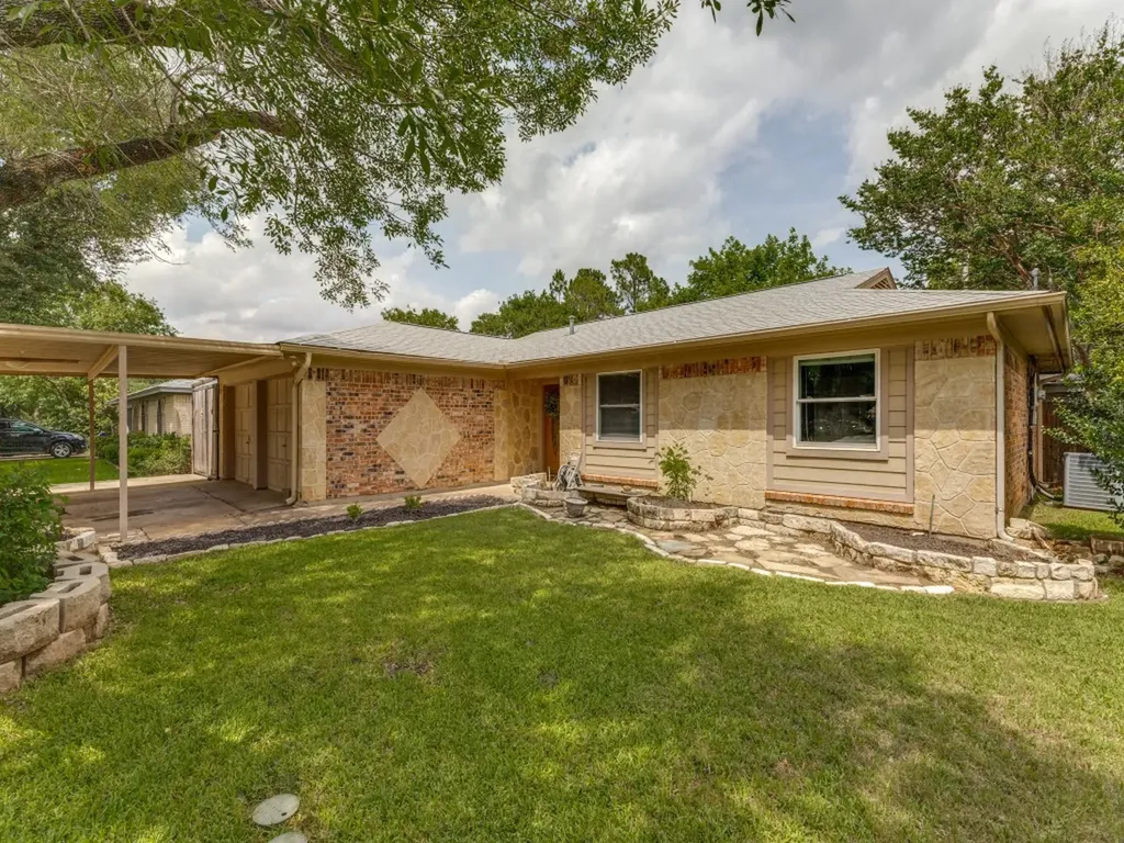 309 Georgetown Drive Everman TX 76140