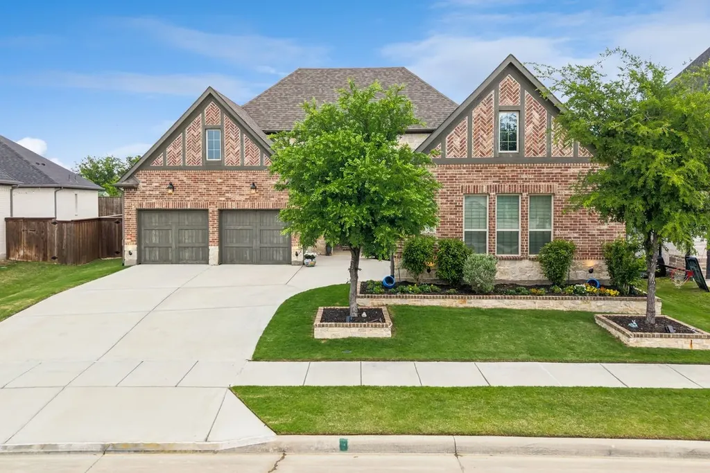 2700 Castlebridge The Colony TX 75056