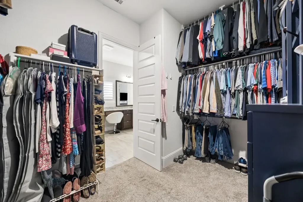 2700 Castlebridge The Colony TX 75056