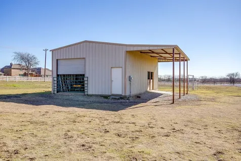 801 Creek Hollow Lane Fort Worth TX 76131