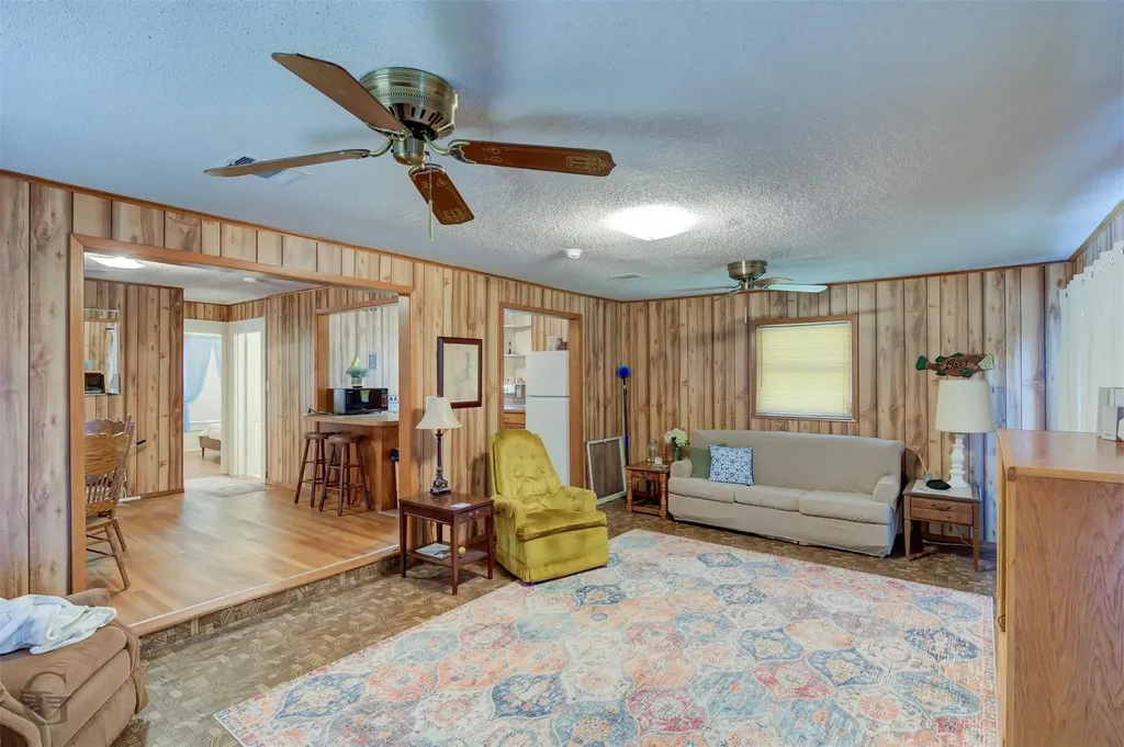 1366 United Gas Ringgold LA 71068