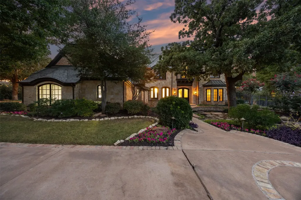 2000 White Wing Cove Westlake TX 76262