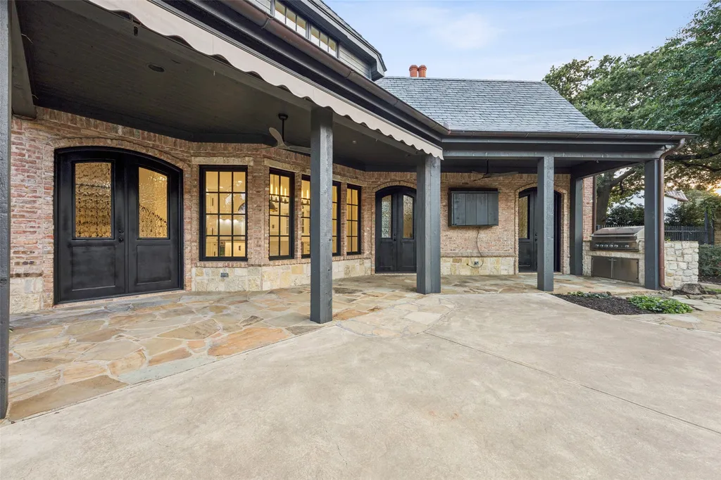 2000 White Wing Cove Westlake TX 76262