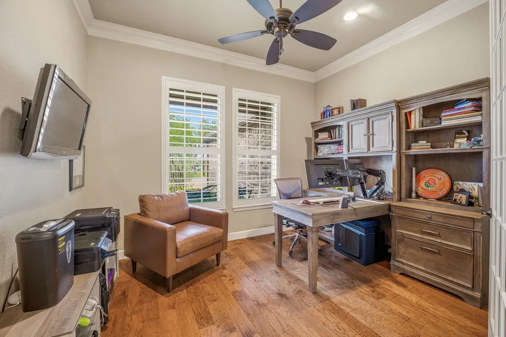 5711 Pebble Beach Drive Granbury TX 76049