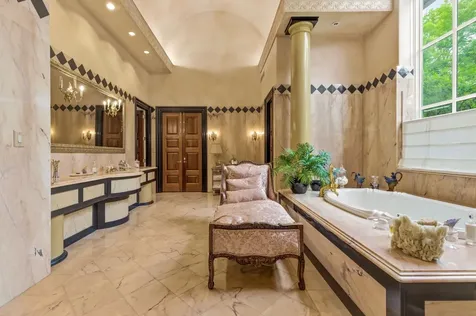 5817 Red Wolf Lane Plano TX 75093