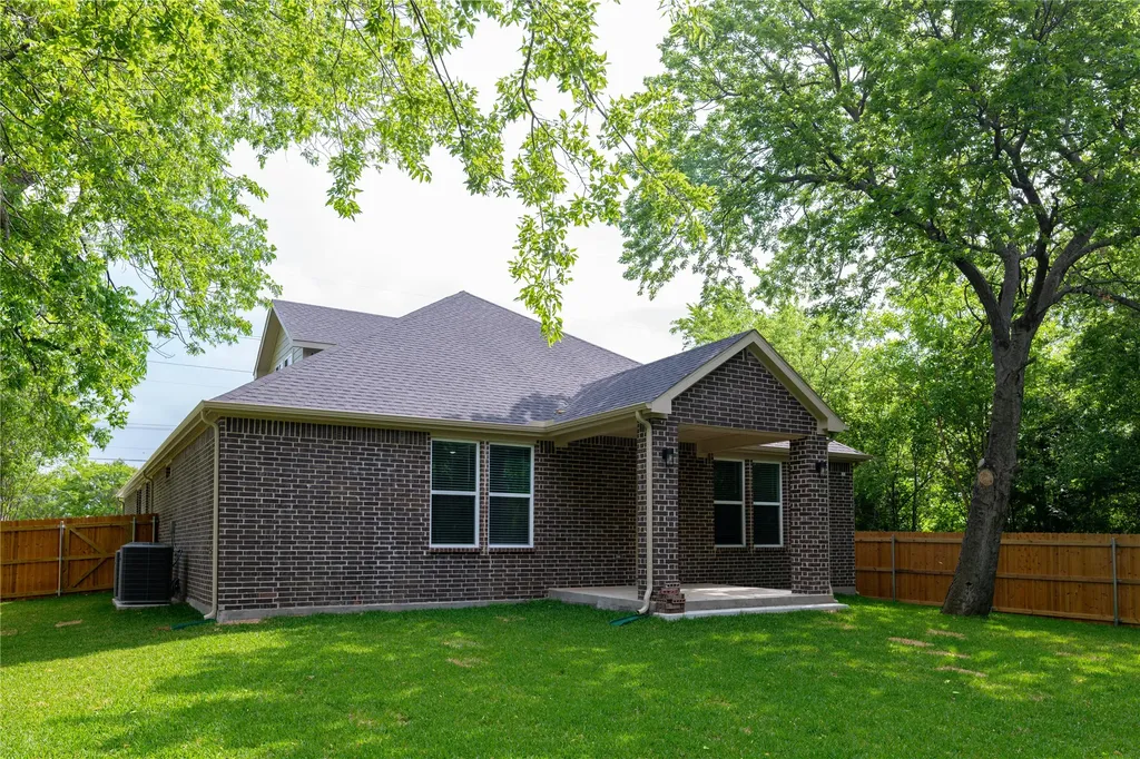 4519 Rosehill Road Garland TX 75043