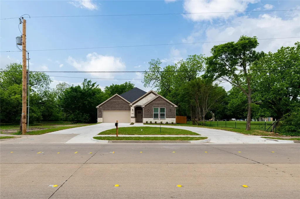4519 Rosehill Road Garland TX 75043