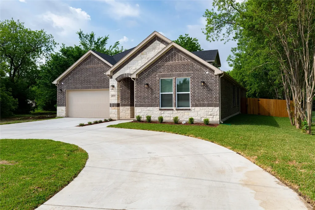4519 Rosehill Road Garland TX 75043