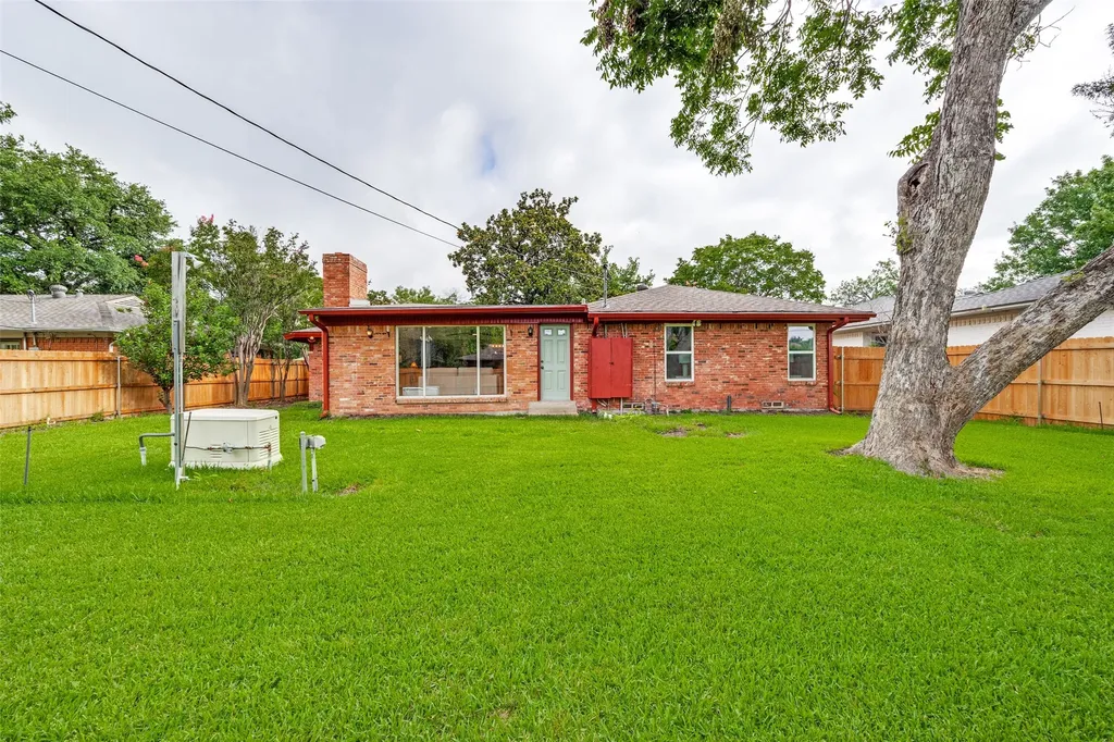 524 Carol Court Richardson TX 75081
