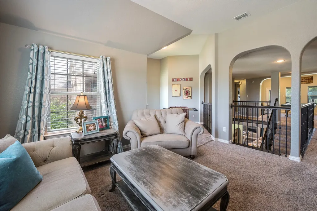 928 Bentley Drive Roanoke TX 76262